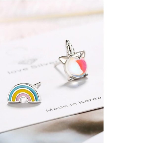 925 Sterling Silver Unicorn Rainbow Stud Earrings - Picture 4 of 8